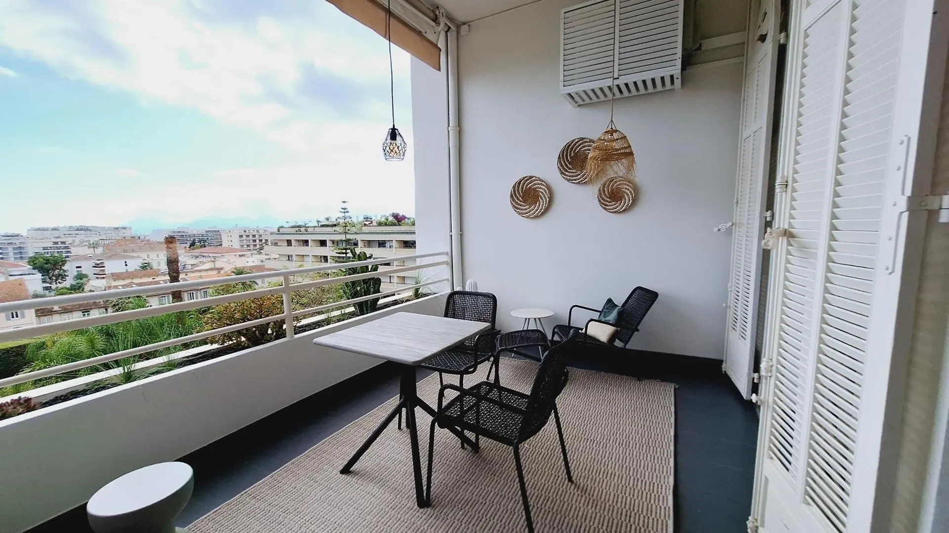 Superbe Loft Avec Terrasse Cannes Montfleury Apartment