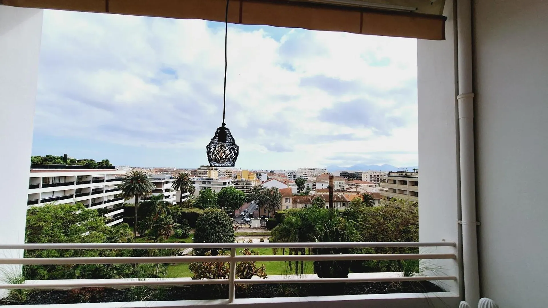 Superbe Loft Avec Terrasse Cannes Montfleury Apartment